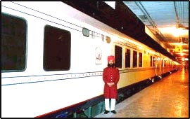Online Agent for Palace on Wheels, Palace on Wheels Tours, Travel by Palace on Wheels, Travel by Rail, Indian Palace on Wheels, Palaceonwheels