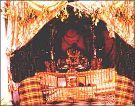 Sri radha mohan Temple