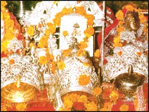 Pindi inside Vaishno Devi Holy Cave