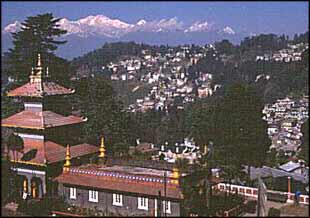 Darjeeling,Darjeeling, Darjeeling Travel, Darjeeling Hotels, Darjeeling Tours, Darjeeling Tourism, Visit Darjeeling, Darjeeling all-inclusive tours, Darjeeling travel package