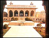 diwan E Khas, Tour Packages for Fatehpur Sikri, Holiday Offers for Fatehpur Sikri, Fatehpur Sikri Travel, Fatehpur Sikri Hotels, Fatehpur Sikri Tours, Fatehpur Sikri Tourism, visit Fatehpur Sikri