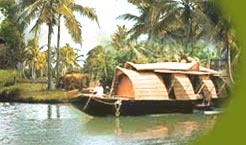 Kerala Travel Guide, Kerala Tours, Travel to Kerala, Kerala Backwaters, Backwater of Kerala